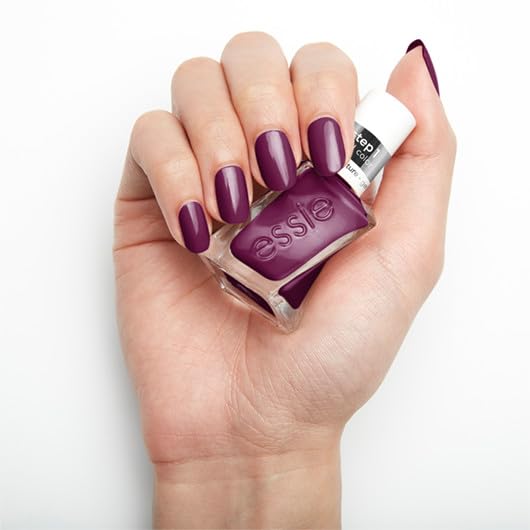 essie Gel Couture removal with standard remover, no harsh scrubbing needed