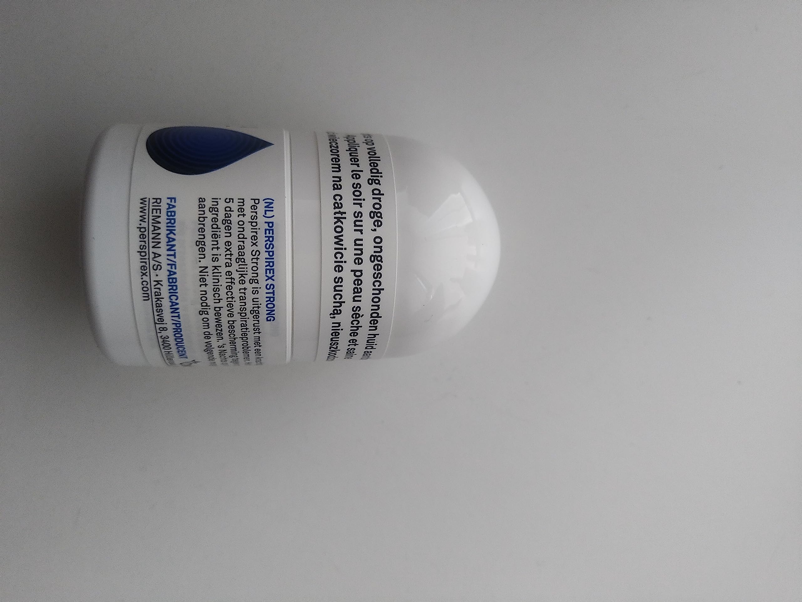 Etiaxil Strong long-lasting dryness concept demonstrates up to five days of protection.