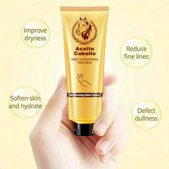 ETUIH Hand Healing Cream texture reveals smooth, quickly absorbing formula.