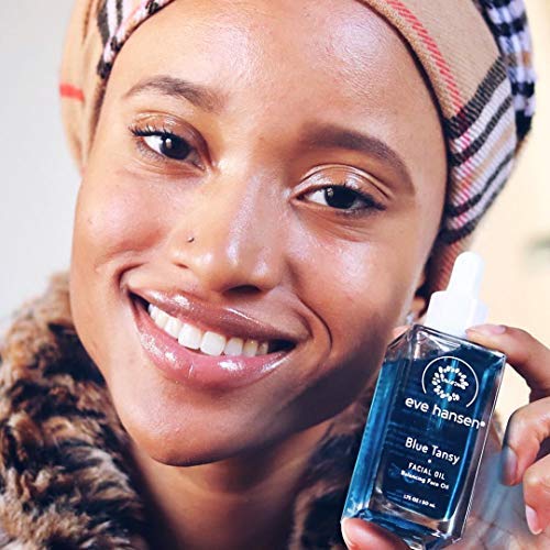 Eve Hansen Blue Tansy facial oil texture showing silky, non-greasy feel.