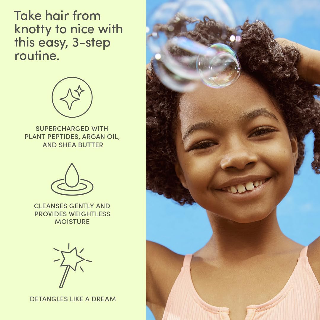 Evereden detangling brush designed for knotty hair reduces pulling during brushing.