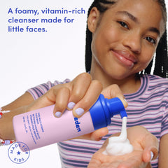 Evereden Kids Face Wash pomelo scent highlights refreshing citrus notes for a pleasant cleanse.
