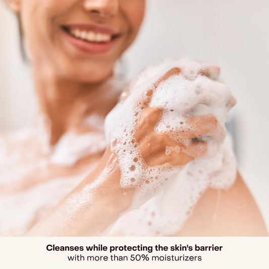 Creamy lather from Everist Body Wash Concentrate spreads across skin