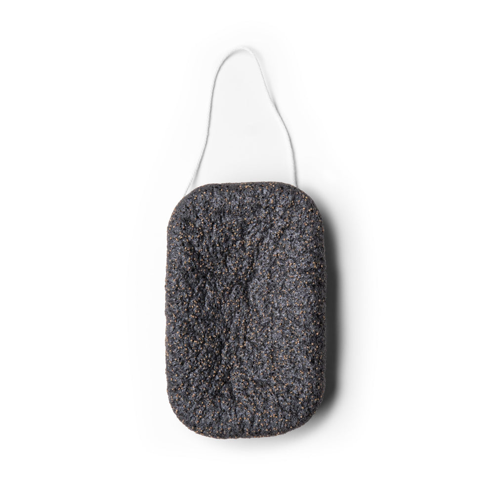 Everist compostable konjac material highlighting eco-friendly bath accessory.