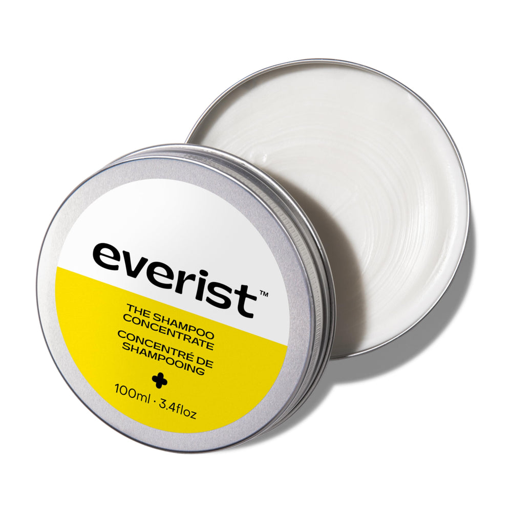Everist shampoo concentrate bottle close-up for eco-friendly, sustainable care.