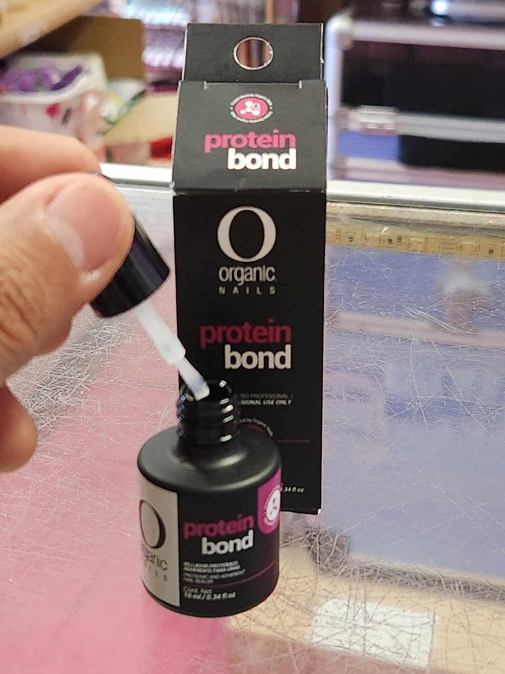 Extravaganza Nails nail-care routine featuring primer as foundation for lasting elegance.