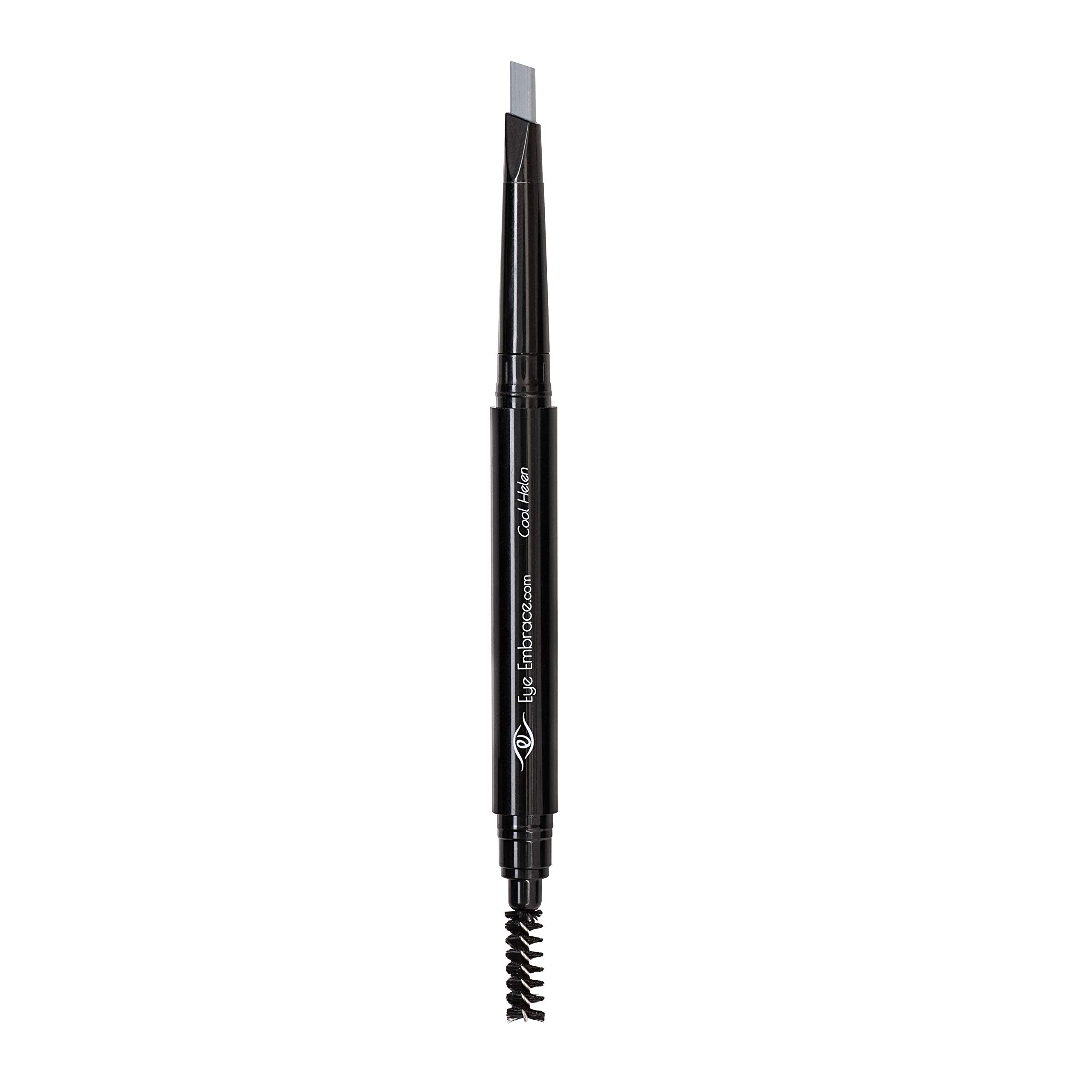 Precise angled tip shapes brows with soft, hair-like strokes.