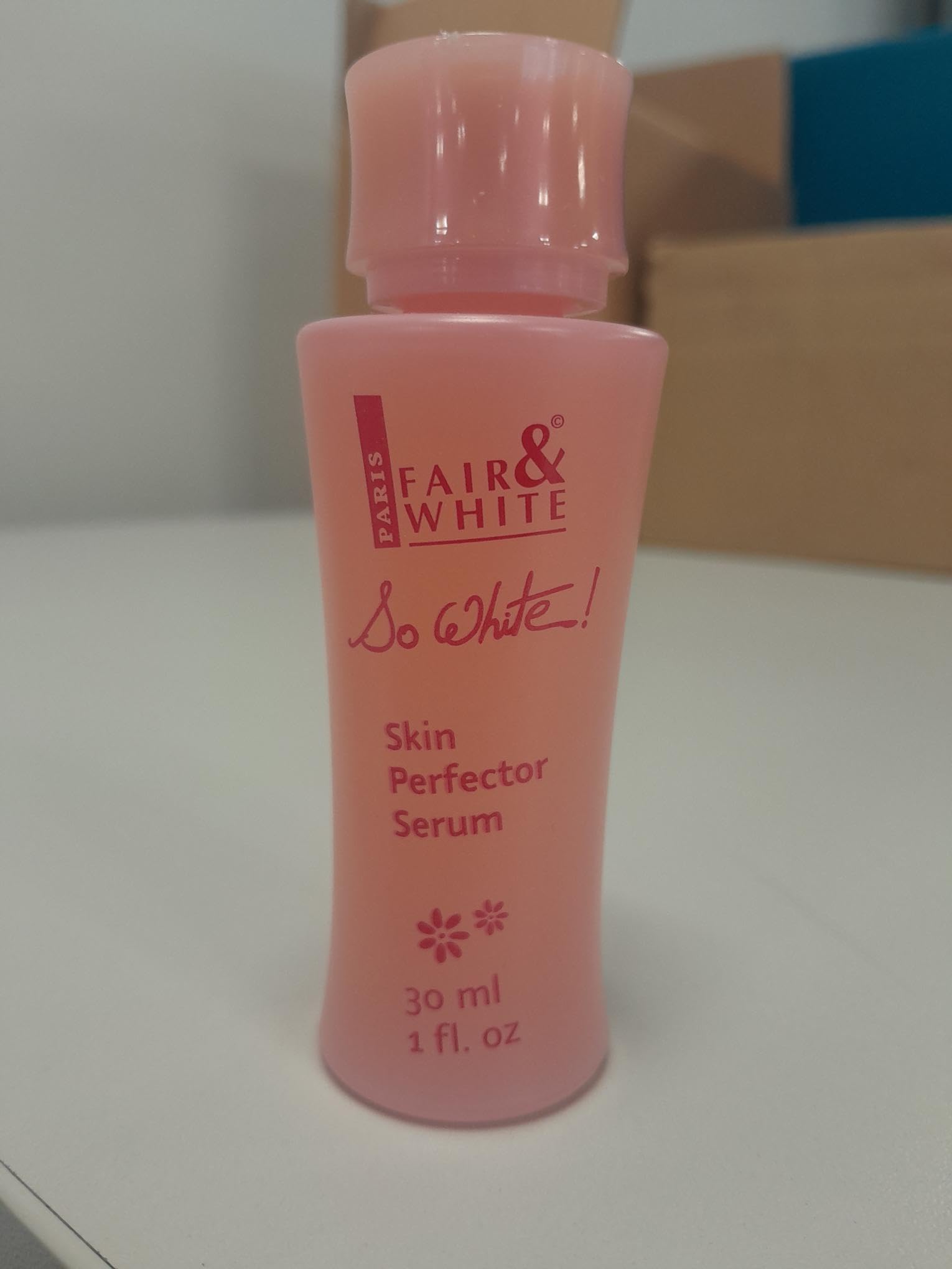 So White serum packaging front view for easy shopping