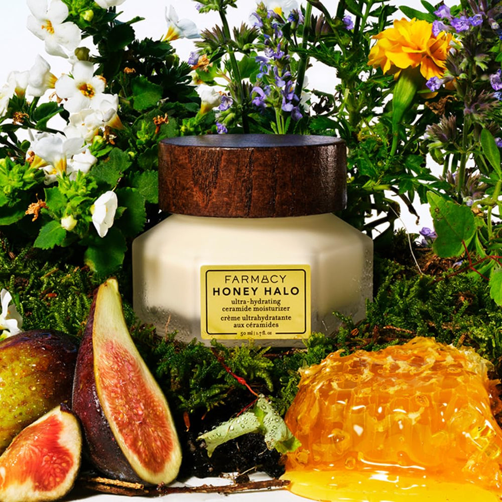 Buckwheat honey ingredient highlight emphasizing antioxidant richness and long-lasting moisture.