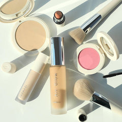 FARMASi Air Glow with hyaluronic acid plumps and smooths.