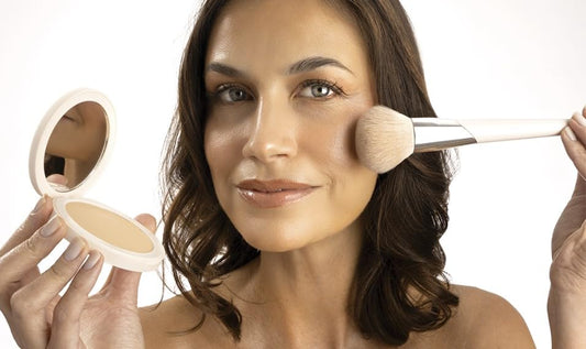 Farmasi BB All-in-One Powder swatch reveals medium coverage with smooth, blendable texture.