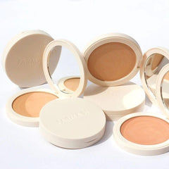 FARMASI BB All-in-One Powder is designed for long-lasting wear.