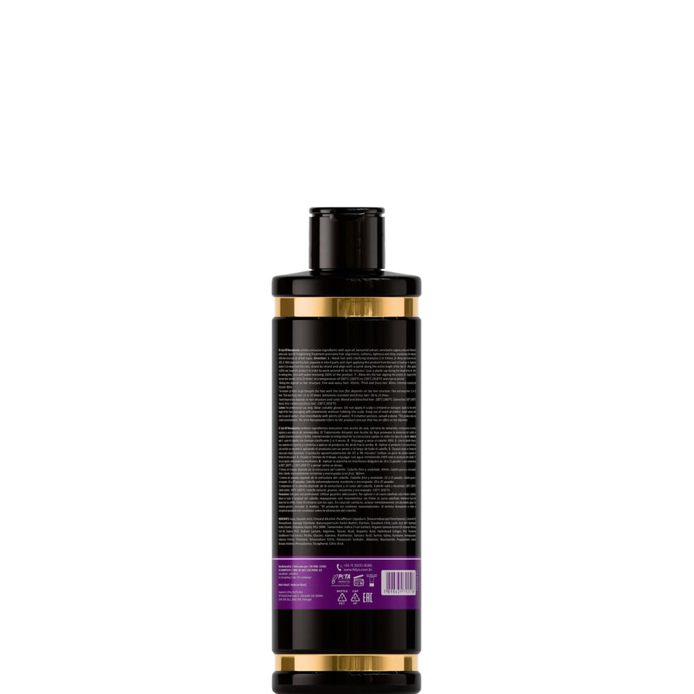 Felps Omega Zero glossy finish on hair suggests shine and movement.