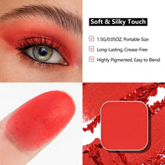 Fillwie Christmas 3-Color Eyeshadow Trio Evergreen Green shimmer swatch for highlight and shine