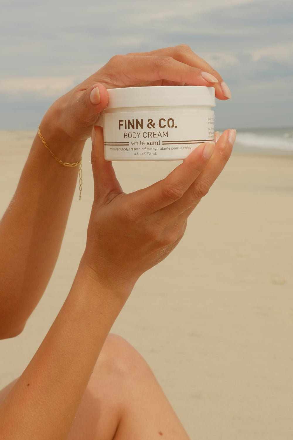 FINN & CO rosehip elderflower extract close-up suggesting skin-softening ingredients