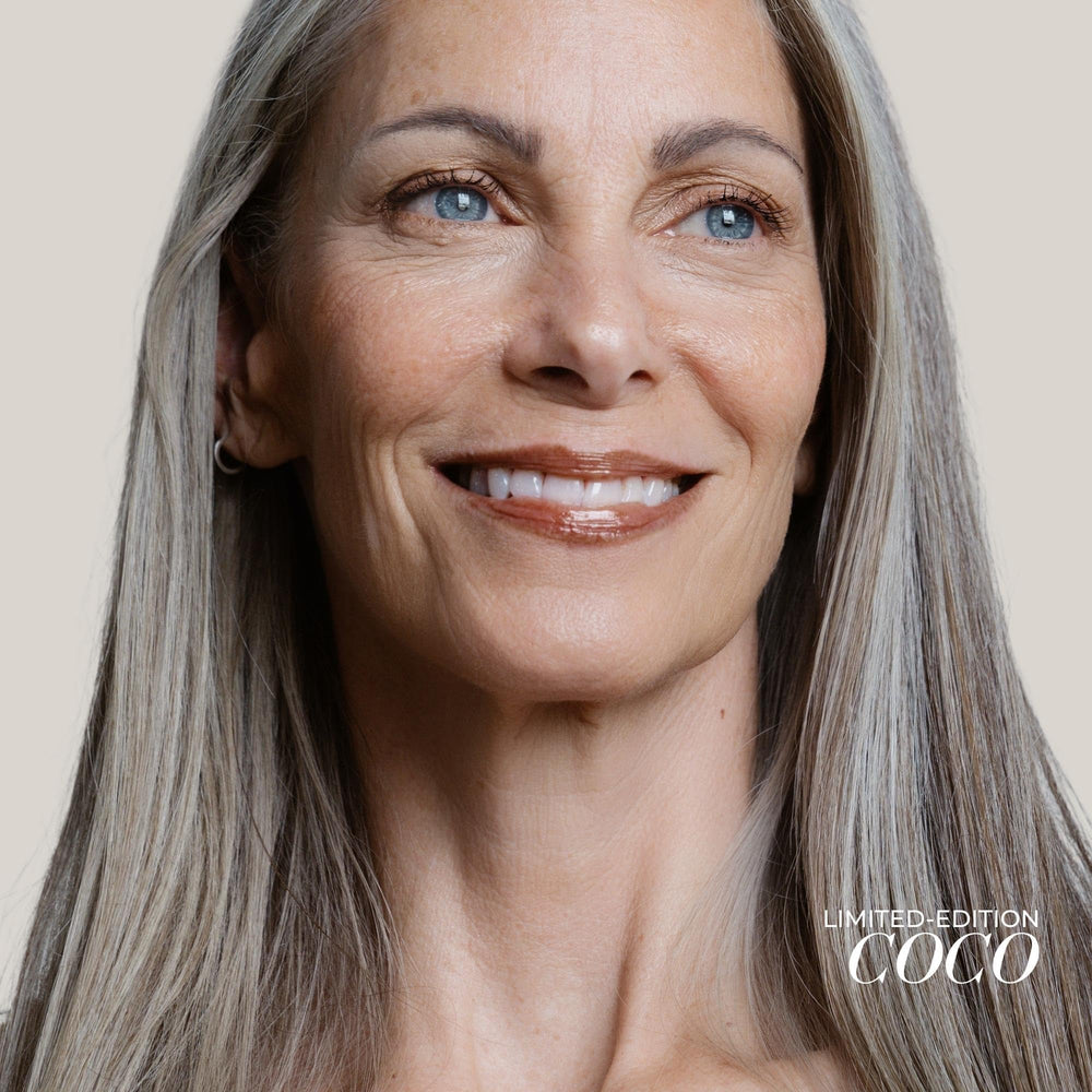 Close-up of FITGLOW Lip Colour Serum glossy, non-sticky finish