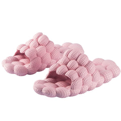 FJPTREN massage bubble slippers footbed provides gentle massaging sensation for comfortable walks.