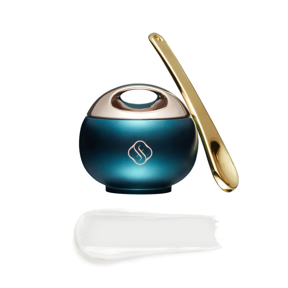 FLORASIS ginseng care lip balm night mask provides hydration while you sleep.