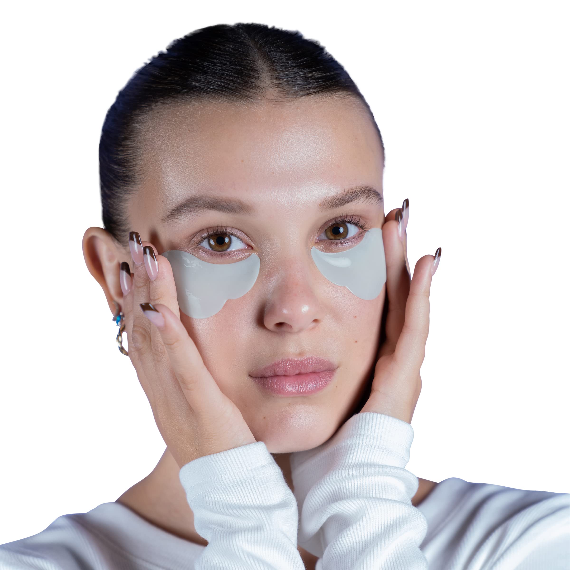 Under-eye application ready with Florence by Mills cloud patches for morning wake.