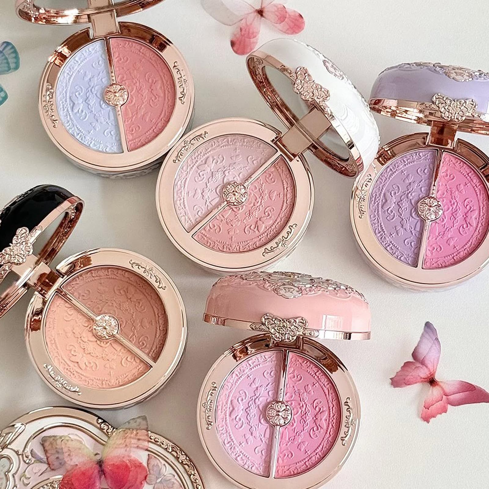 Flower Knows Butterfly Cloud Collar buildable blendable formula delivers seamless color.