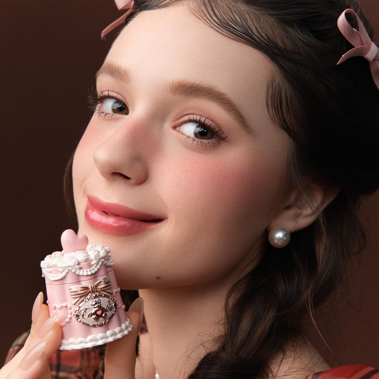 Flower Knows The Sweetie Bear Lip Jelly highlights dessert-inspired packaging and whimsical charm.