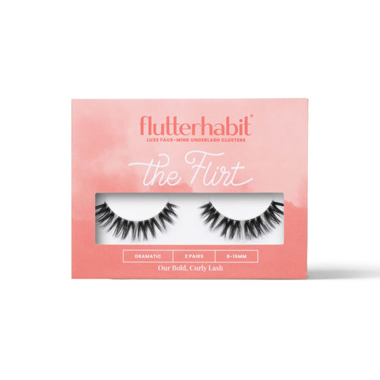 FlutterHabit The Flirt lashes two-sets box: convenient packaging for trying styles at home.