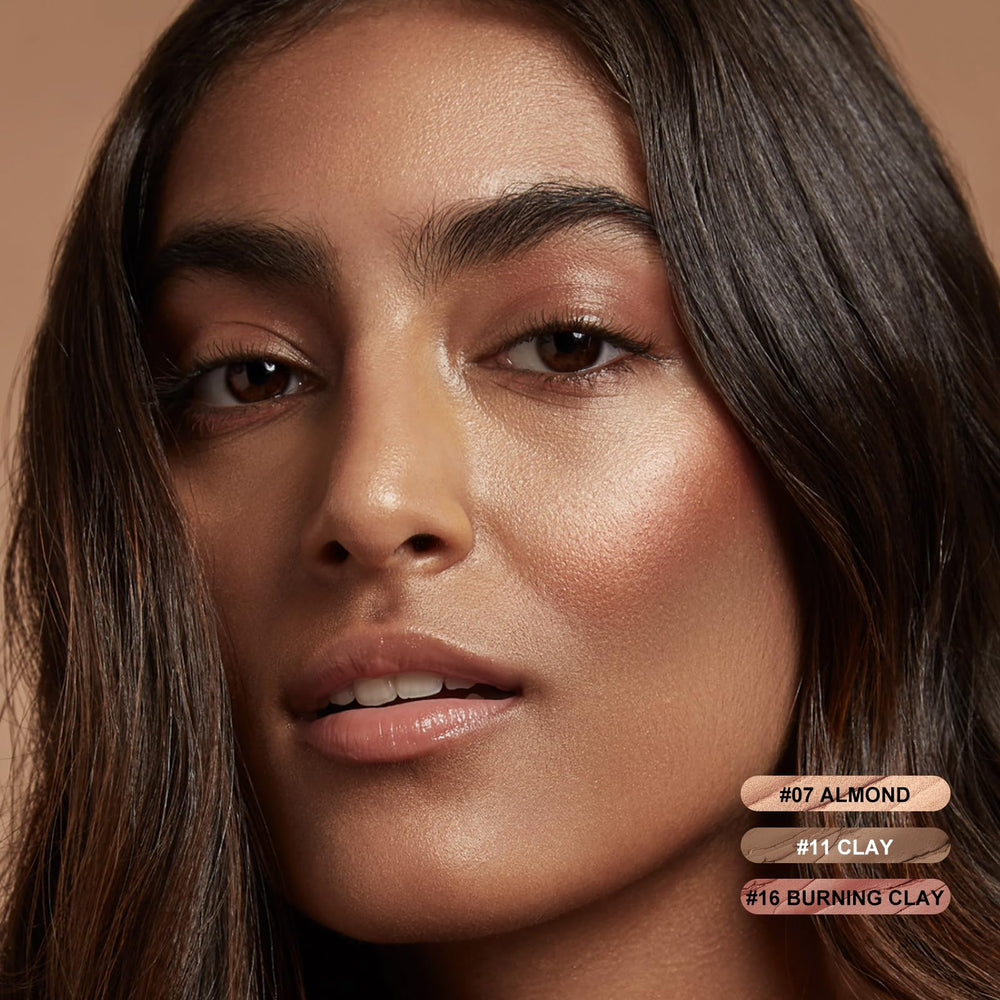 FOCALLURE contour stick highlighter swatch for luminous finish.