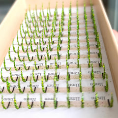 FQNing glitter lashes sparkle vividly under sunlight for stage or festival looks