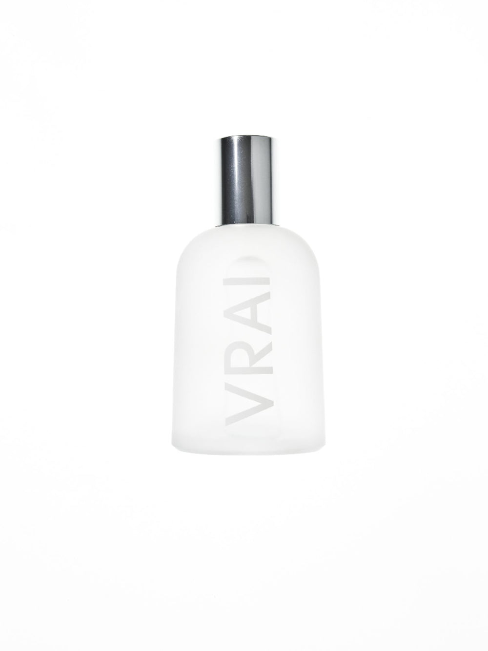 Fragonard VRAI packaging view emphasizes pure, minimal white design for everyday elegance.
