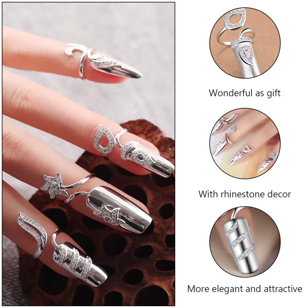 Set of four finger nail rings for creative mix-and-match