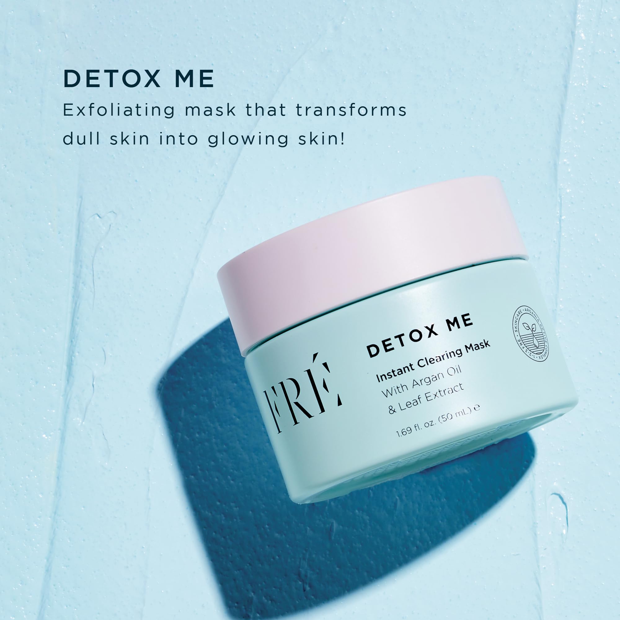 FRÉ Exfoliating Acne Face Mask closeup ingredients show kaolin clay and Dead Sea minerals