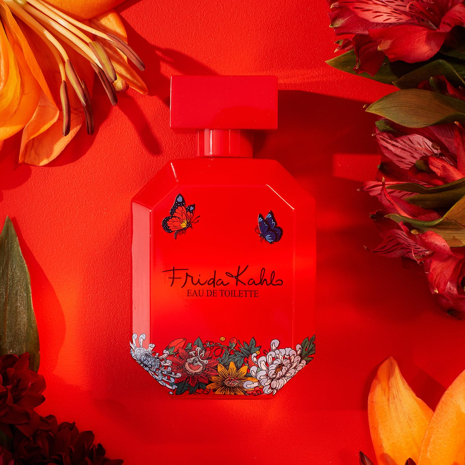 Frida Kahlo base notes cedarwood vanilla musk for warmth and depth