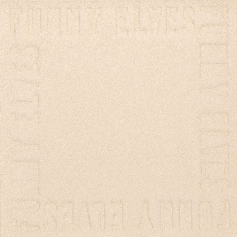 Funny Elves photosensitive powder closeup showing color shift under UV light