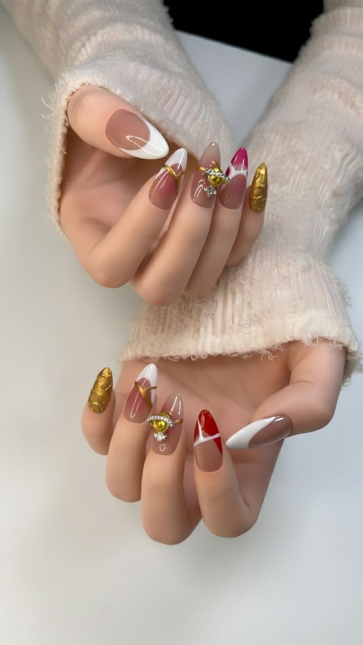 FURNUNUBI 3D Saturn jewel accents add luxurious sparkle