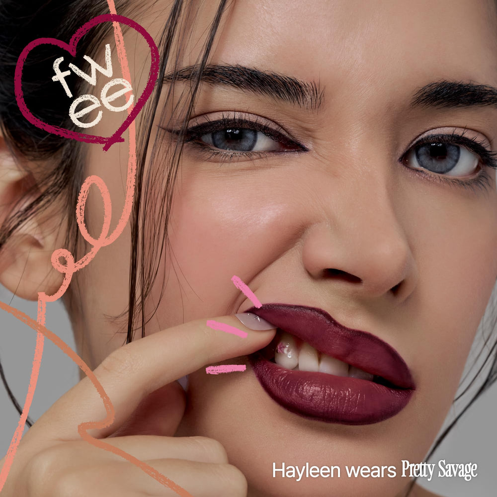 Fwee Drawn To You dual stick enables lip and cheek multitasking.
