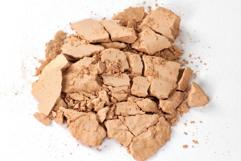 Sea fennel-infused texture provides luxurious glide and easy application