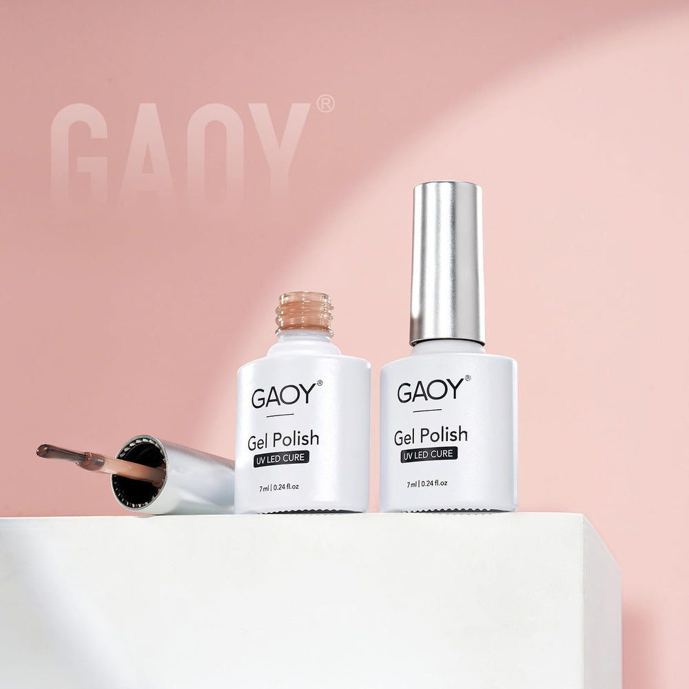 GAOY UV LED lamp demonstrates a 60-second cure for quick nails
