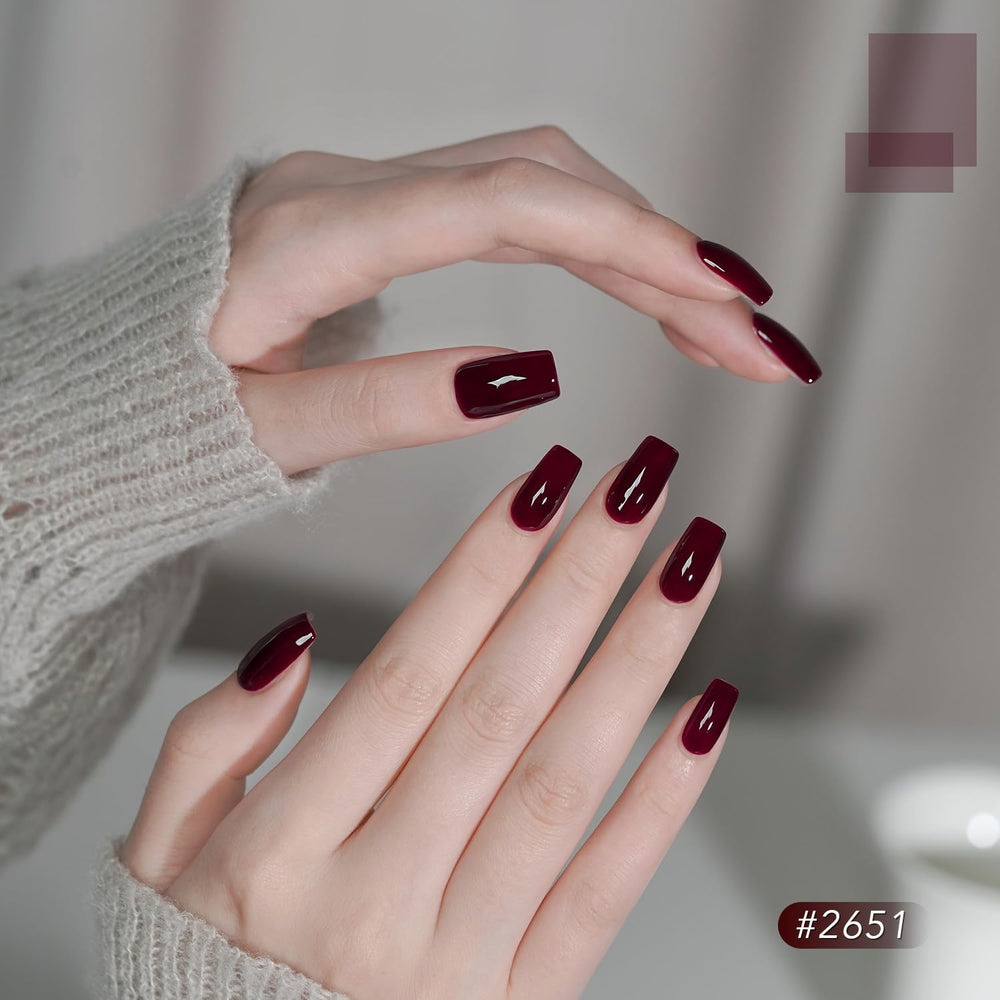 GAOY red glitter gel polish bottle for bold, sparkly nails.