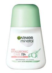 Garnier Mineral Hyaluronic Care Roll-On applying for gentle coverage