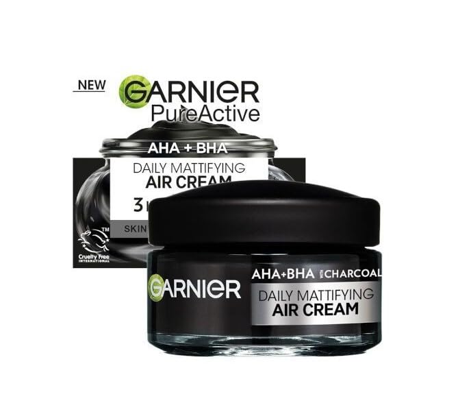 Garnier Pure Active Charcoal Air Mattifying Cream purifies skin and controls shine