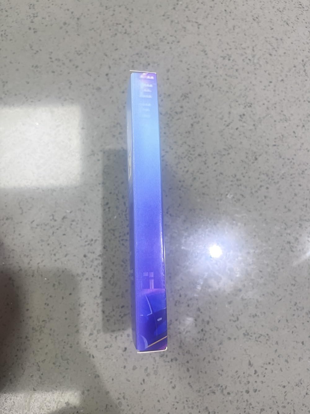 Geeneiya cluster lashes and precision tweezers for easy application