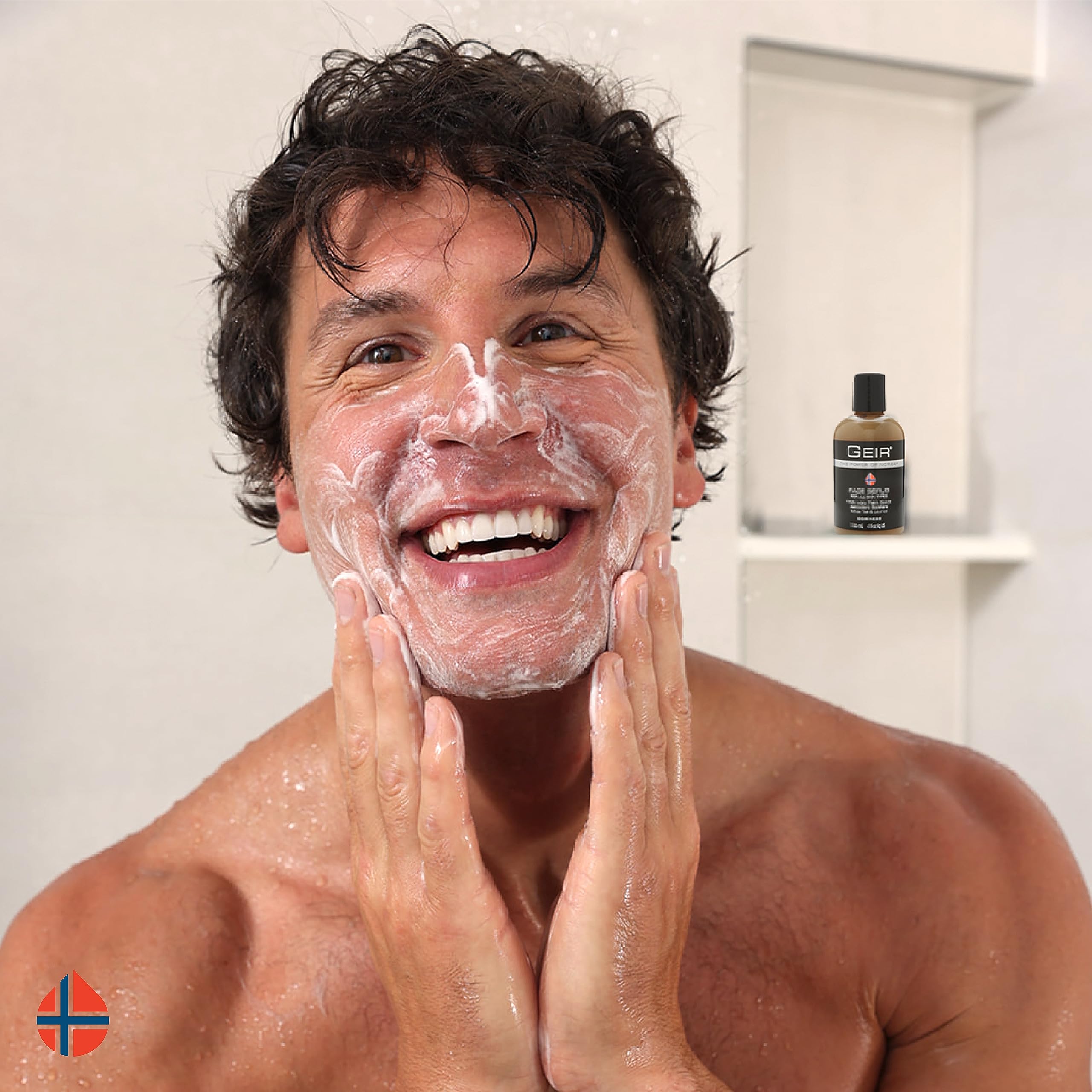 Geir Ness Face Scrub users massaging product onto the skin for clear pores