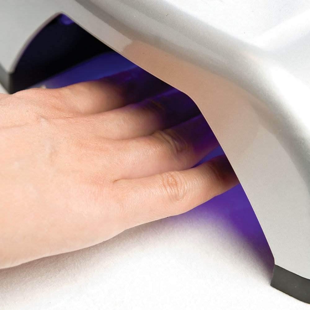 Gelish Harmony soak-off removal process, gentle lifting and easy cleanup.