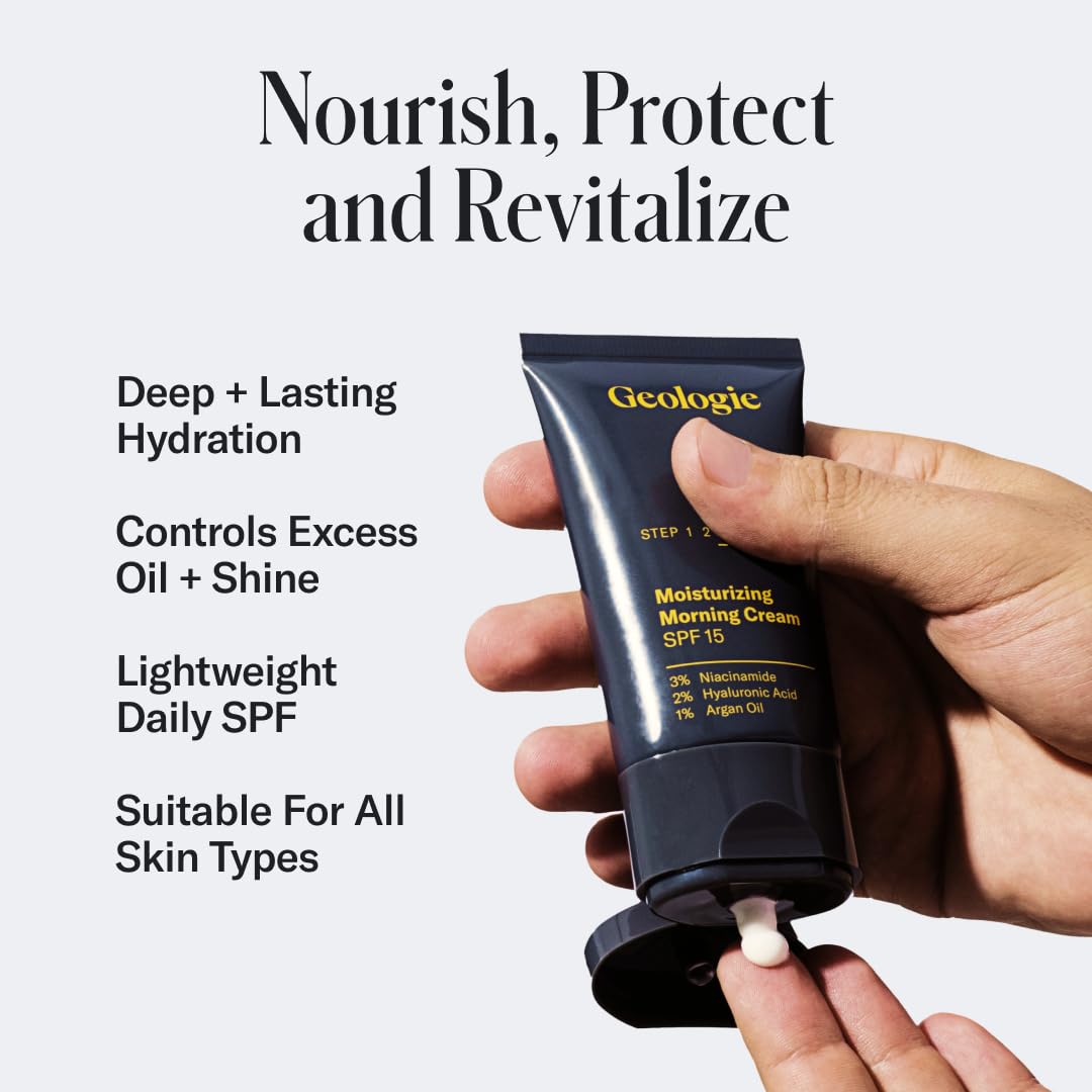 Geologie moisturizing face cream texture close-up highlights lightweight hydration.
