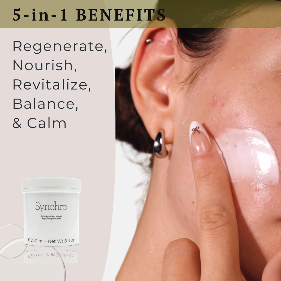 Gernetic Synchro Cream texture close-up reveals rich, nourishing consistency.