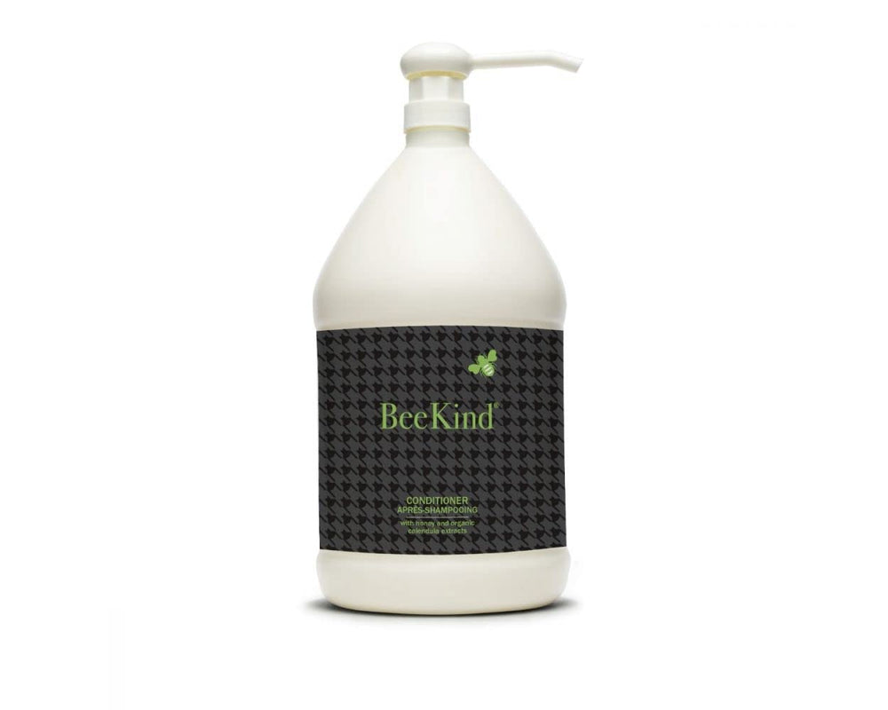 Gilchrist & Soames BeeKind conditioner bottle front with honey-lemon scent for all hair types.