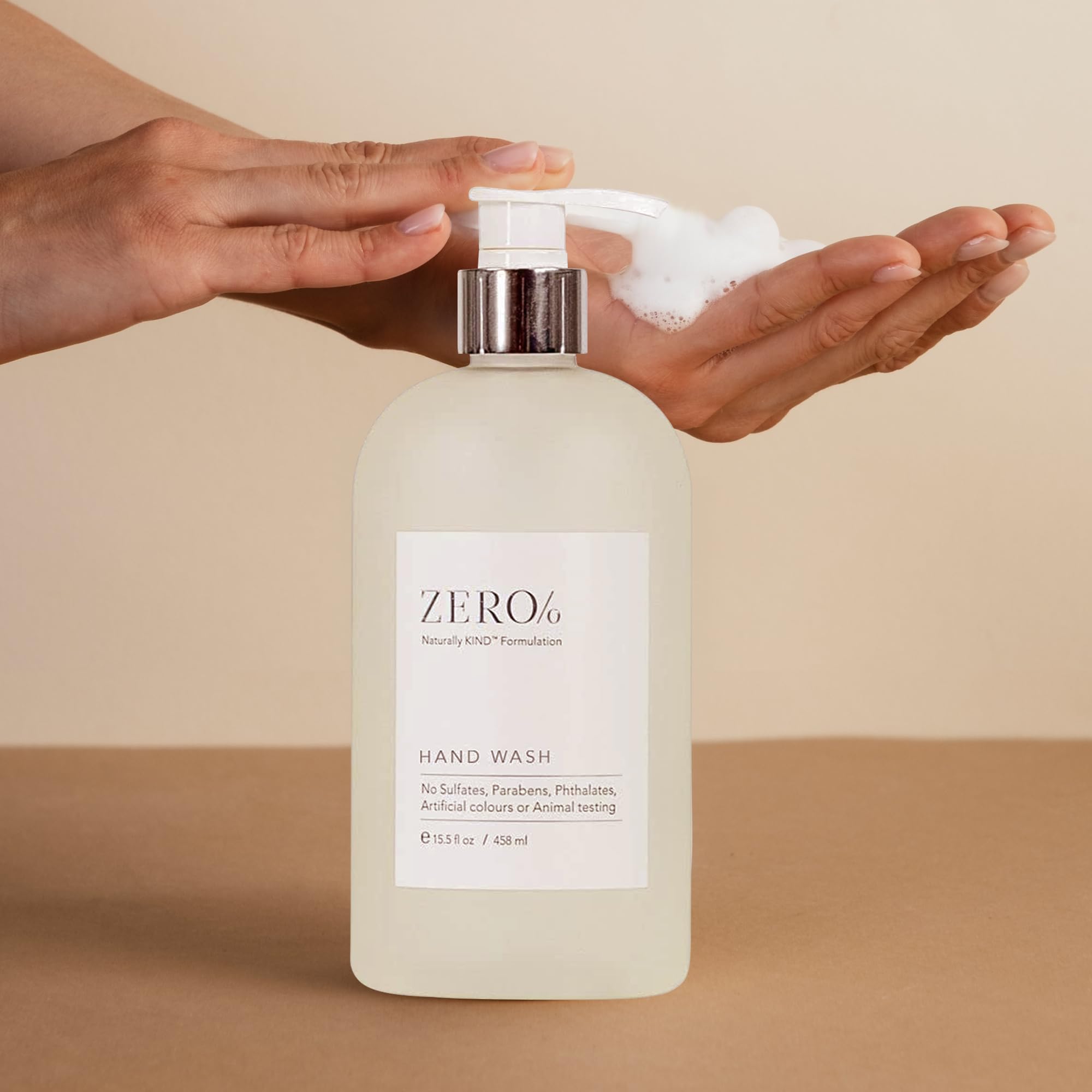 Fragrance notes of marine ozone and lily in Gilchrist & Soames Zero% hand wash