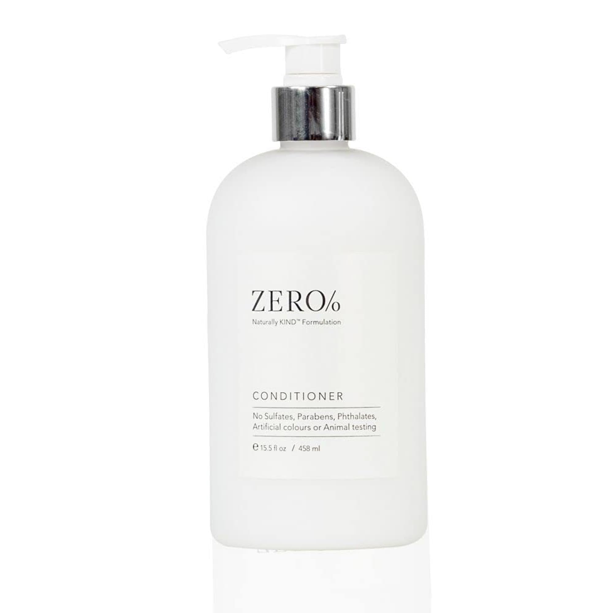 Gilchrist & Soames Zero% Unisex Conditioner bottle pour shows refreshing hydration for all hair types.