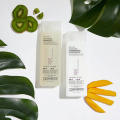 Giovanni 2chic Root 66 conditioner application demonstrates detangling and lightweight bounce.