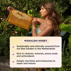 Image suggesting fragrance notes with honey and spring florals